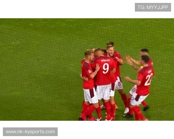 德国中场展现神勇，斯洛文尼亚队击溃,双方擦出的火花让人过目难忘